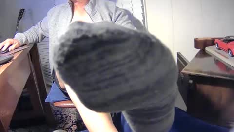 nikolas send dm for an appointment online show from 02-22-25, 01:33