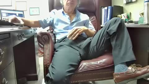 nikolas send dm for an appointment online show from 09-11-25, 01:22