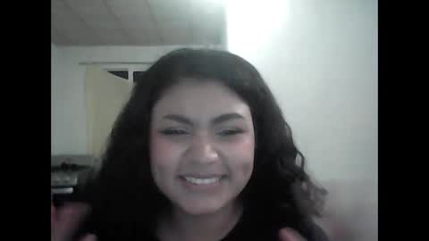 Snapshot of shoriqueso chatting on 11-28-25, 01:30 shoriqueso online show from 11-28-25, 01:30