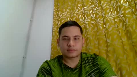 short_daddy777 online show from 04-28-26, 02:27