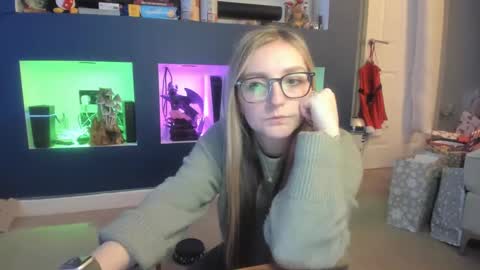 short sweetpea online show from 12-24-24, 08:05