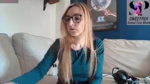 short sweetpea online show from 09-30-25, 10:20