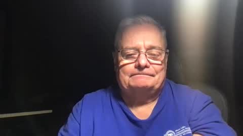 Snapshot of shortbeef11 chatting on 12-12-24, 03:10 shortbeef11 online show from 12-12-24, 03:10