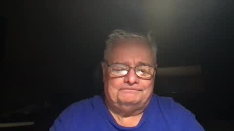 Snapshot of shortbeef11 chatting on 12-29-24, 03:22 shortbeef11 online show from 12-29-24, 03:22