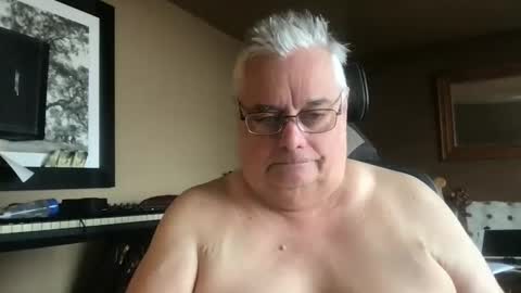 Snapshot of shortbeef11 chatting on 02-16-25, 06:32 shortbeef11 online show from 02-16-25, 06:32