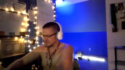 Snapshot of shortmel chatting on 05-12-26, 07:38 shortmel online show from 05-12-26, 07:38
