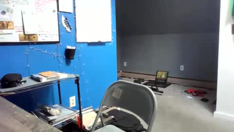 Snapshot of shortmel chatting on 05-18-26, 02:01 shortmel online show from 05-18-26, 02:01