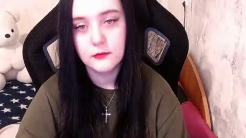 Snapshot of show_for_you chatting on 12-19-24, 09:51 show_for_you online show from 12-19-24, 09:51