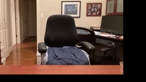 Snapshot of showmet chatting on 01-19-26, 06:39 Chicago Guy online show from 01-19-26, 06:39