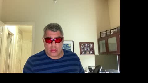 Snapshot of showmet chatting on 03-17-26, 03:44 Chicago Guy online show from 03-17-26, 03:44