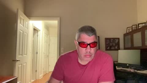 Chicago Guy online show from 07-10-26, 03:11