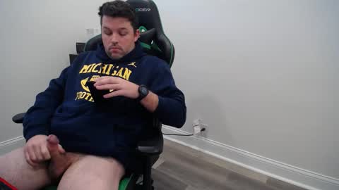 shroom online show from 02-15-25, 02:44