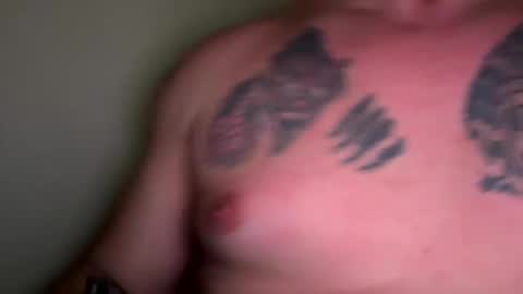 Snapshot of shubby420 chatting on 03-07-25, 01:40 YeahBoi420 online show from 03-07-25, 01:40