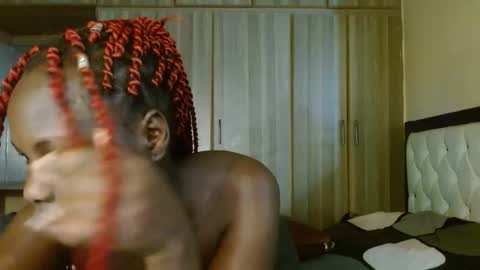 Snapshot of shugahnash chatting on 12-05-24, 05:39 nash online show from 12-05-24, 05:39