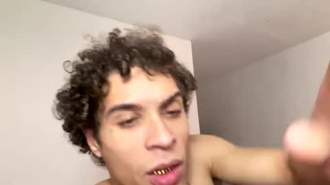 Snapshot of shurthingxx chatting on 01-25-25, 09:47 shurthingxx online show from 01-25-25, 09:47