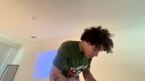 Snapshot of shurthingxx chatting on 03-09-25, 04:44 shurthingxx online show from 03-09-25, 04:44