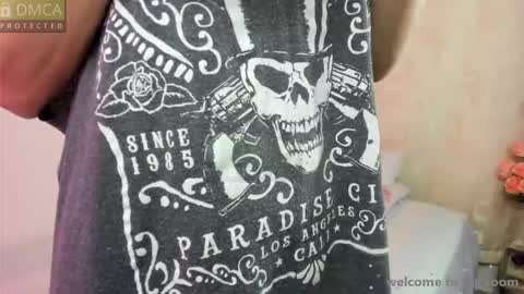 Angel  online show from 09-19-25, 05:13