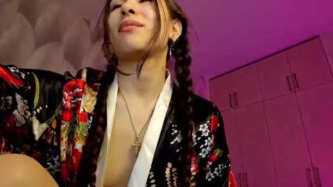 Mika online show from 12-14-24, 10:34