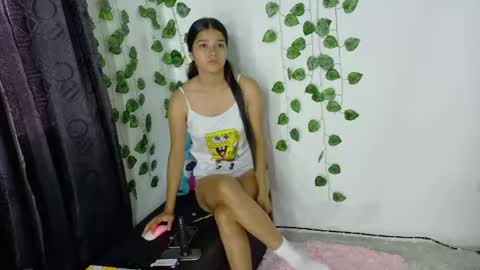 Canela online show from 06-05-26, 01:28