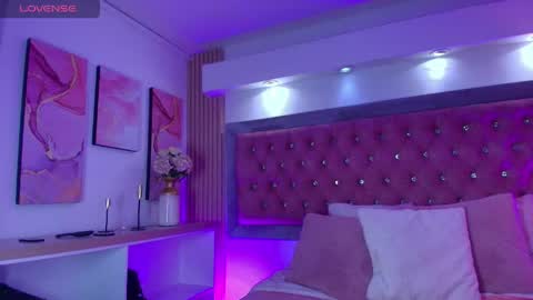 cherry online show from 04-17-26, 12:30