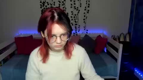 shy_elina01 online show from 11-21-25, 10:36