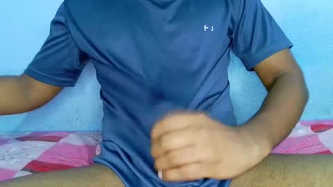 Snapshot of shy_eyes_ chatting on 12-04-24, 02:42 shyeyes online show from 12-04-24, 02:42