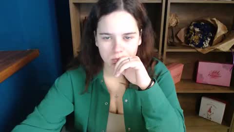 Snapshot of shy_lil chatting on 10-12-25, 10:03 shy_lil online show from 10-12-25, 10:03