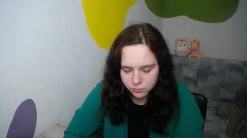 Snapshot of shy_lil chatting on 11-11-25, 01:33 shy_lil online show from 11-11-25, 01:33