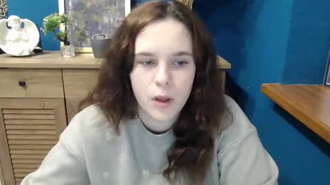 Snapshot of shy_lil chatting on 12-19-25, 12:56 shy_lil online show from 12-19-25, 12:56