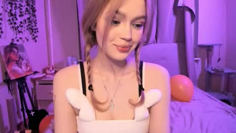 Snapshot of shy_meowmegan chatting on 02-28-26, 09:49 Megan 3 online show from 02-28-26, 09:49