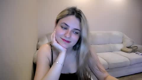 shy_sabrina_ online show from 06-03-26, 01:03
