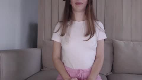 shy_schoolgirl_ online show from 03-05-25, 03:18