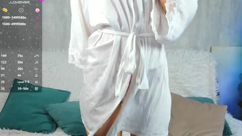 Snapshot of shy_starlight chatting on 01-06-25, 02:58 Melanie online show from 01-06-25, 02:58