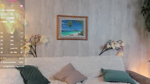 Snapshot of shy_starlight chatting on 01-25-25, 02:25 Melanie online show from 01-25-25, 02:25