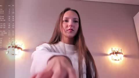 Snapshot of shy_starlight chatting on 10-04-25, 08:34 Melanie online show from 10-04-25, 08:34