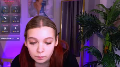 Aisha online show from 04-21-26, 02:12