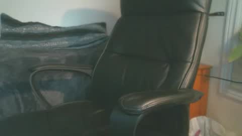 shyboyhugecum2020 online show from 03-18-26, 03:09