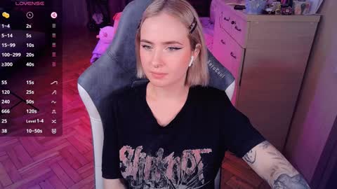 Effie online show from 01-14-25, 08:59