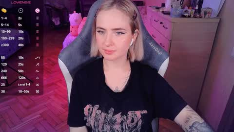 Effie online show from 01-22-25, 06:10