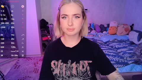 Effie online show from 02-08-25, 11:02