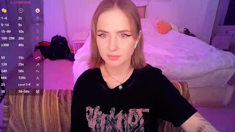 Effie online show from 03-01-25, 01:51