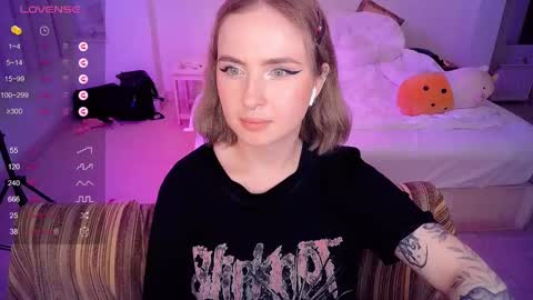 Effie online show from 03-06-25, 06:26