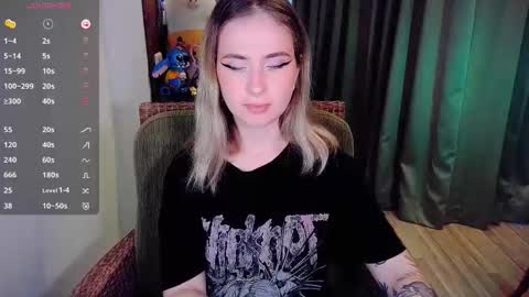 Effie online show from 09-24-25, 09:12