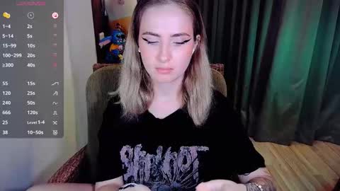 Effie online show from 10-14-25, 10:05