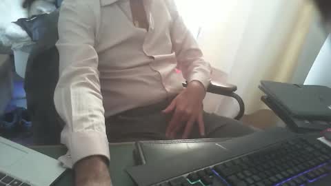 Snapshot of shyfrenchcock chatting on 11-27-25, 02:08 shyfrenchcock online show from 11-27-25, 02:08