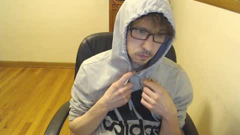 Snapshot of shyguy19755 chatting on 01-08-25, 04:55 shyguy19755 online show from 01-08-25, 04:55