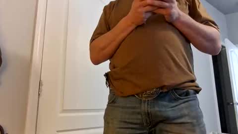 Snapshot of shyguycurious5 chatting on 01-07-26, 03:47 shyguycurious5 online show from 01-07-26, 03:47