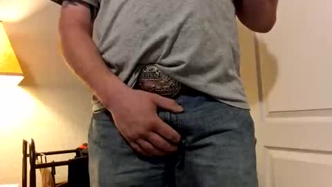 Snapshot of shyguycurious5 chatting on 01-13-26, 02:44 shyguycurious5 online show from 01-13-26, 02:44