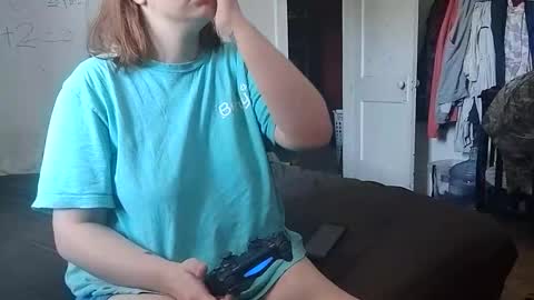 Snapshot of shylee538825 chatting on 10-06-25, 02:47 shylee538825 online show from 10-06-25, 02:47