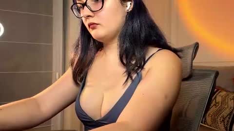 Vanessa online show from 06-12-26, 07:24
